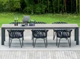 Tavolo da esterno con struttura in alluminio Dolmen di Varaschin