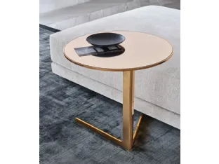 Tavolino rotondo Baba con piano in vetro oro e struttura in metallo verniciato oro lucido di Poliform