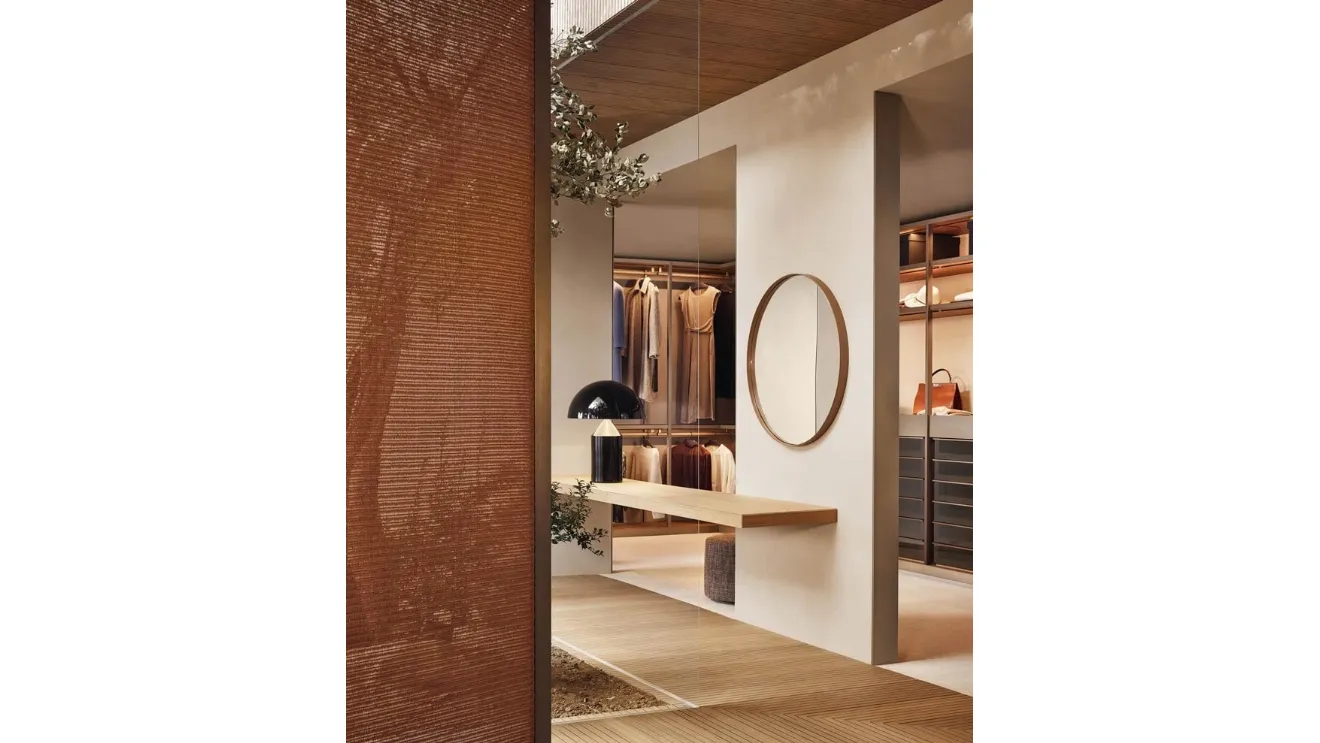 Specchio rotondo Circle con cornice in cuoio invecchiato di Poliform