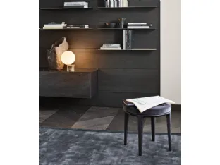 Pouf Henry in velluto con piedini in olmo nero di Poliform