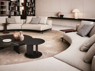 Tavolini Mush con struttura in olmo nero e top in marmo o in olmo nero di Poliform 