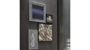 Quadro artistico in stucco e resina eseguito manualmente e montato su cornice in legno Gallery di Adriani e Rossi