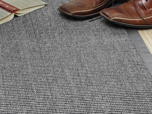 Tappeto Sisal Grigio di Carpet Edition