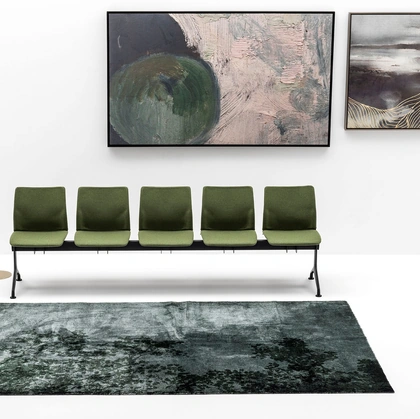 Tappeto Theater Verde di Adriani e Rossi