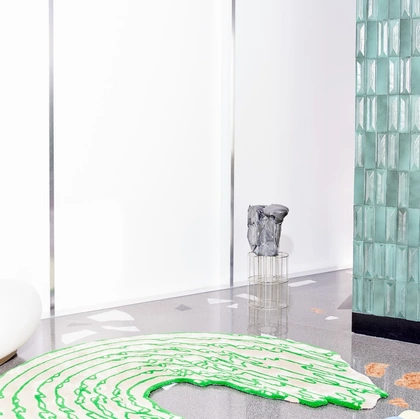 Tappeto The Floor is Lava Deep Mint Line di Carpet Edition