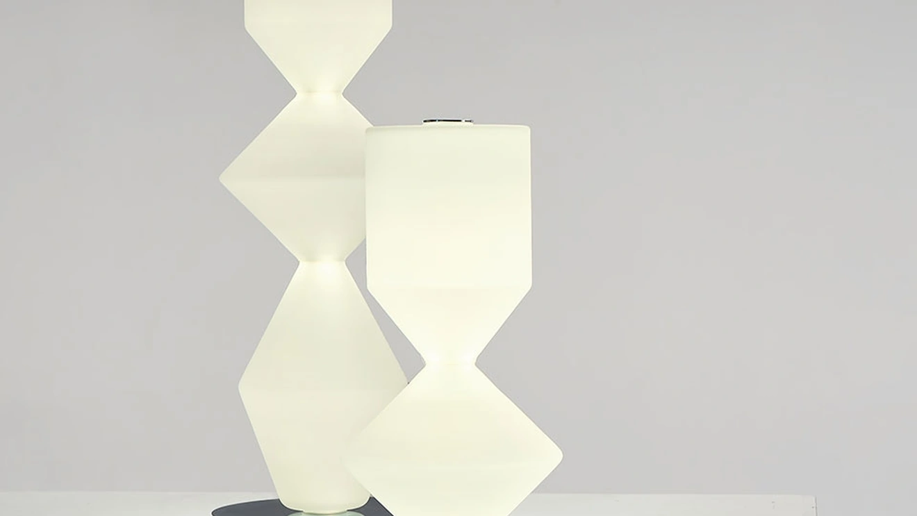 Lampada da tavolo Costantina Opal di Mogg