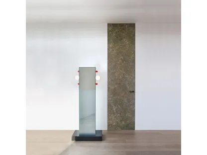 Porta per interni a filo muro Aladin Swing Plain in Grès con telaio in alluminio di Glas Italia