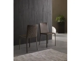 Sedia rivestita in pelle con motivo geometrico sullo schienale Lunette Plus di Ozzio