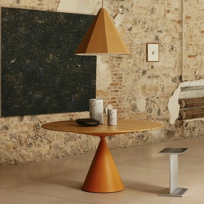 Tavolo Clay in marmo di Desalto