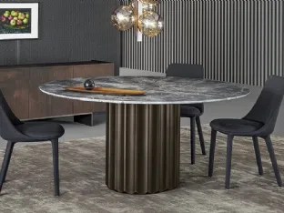 Tavolo Dorian Table con top in marmo e base in poliuretano finitura bronzo spazzolato di Bonaldo