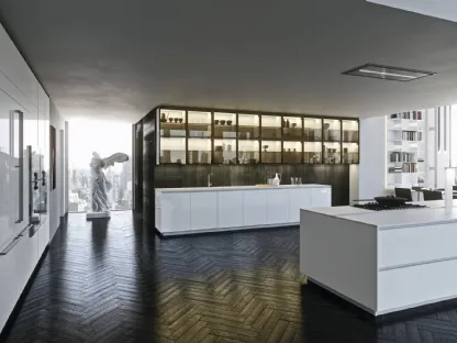 Cucina Design in laccato bianco puro lucido e top in agglomerato di quarzo bianco con isola Ak Project 10 di Arrital