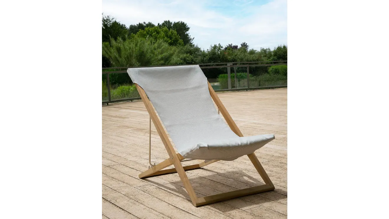 Sdraio Cosette in tessuto e teak di Unopiu