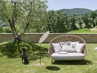 Divano Daybed in tessuto e metallo Emma Cross di Varaschin