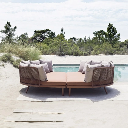 Divano Emma Daybed Compact in fibra intrecciata di Varaschin